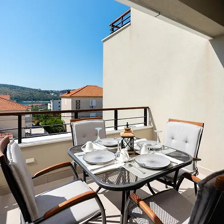 Apartment Mare Blue Trogir