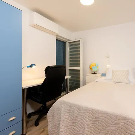 Mare Blue Apartment